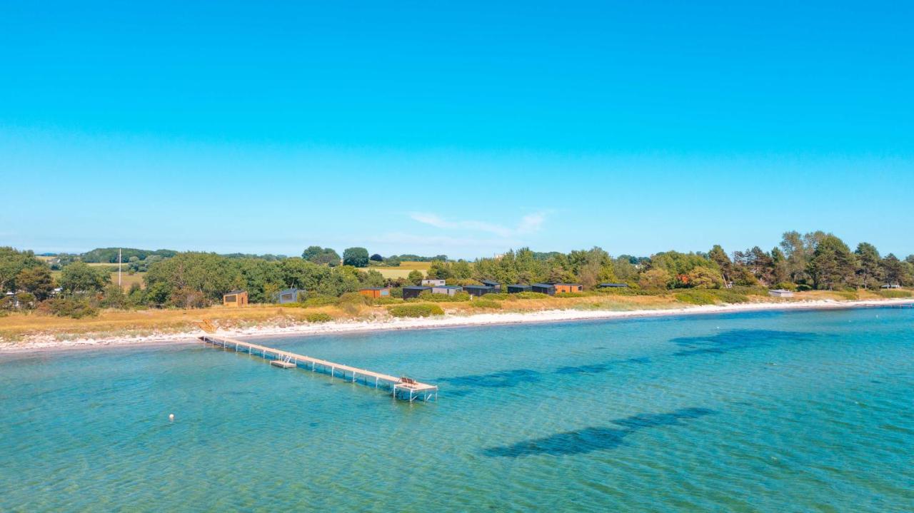 Tiny SeaSide Hotel Osterby  Bagian luar foto